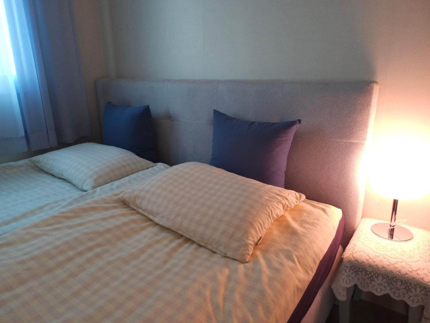 Present In Suseo Bed & Breakfast